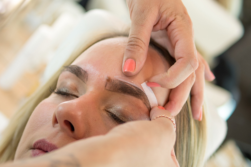 Neyes Brows Wimpernlifting Schulung